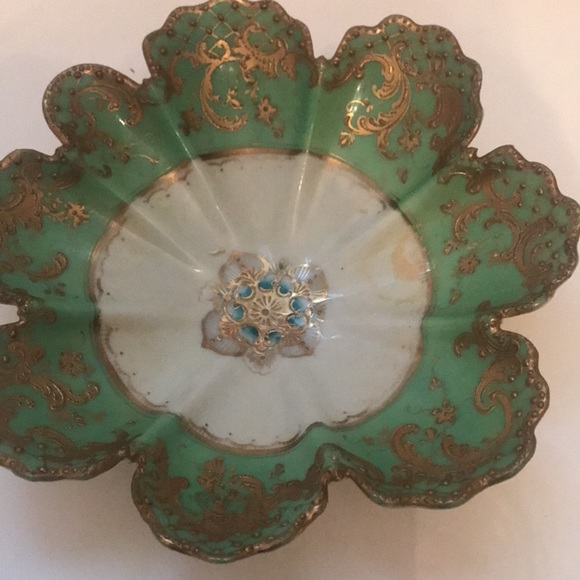 Plate - Picture 3 of 3